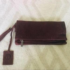 Bus Stop Made in Italy Aglianico Clutch/Crossbody